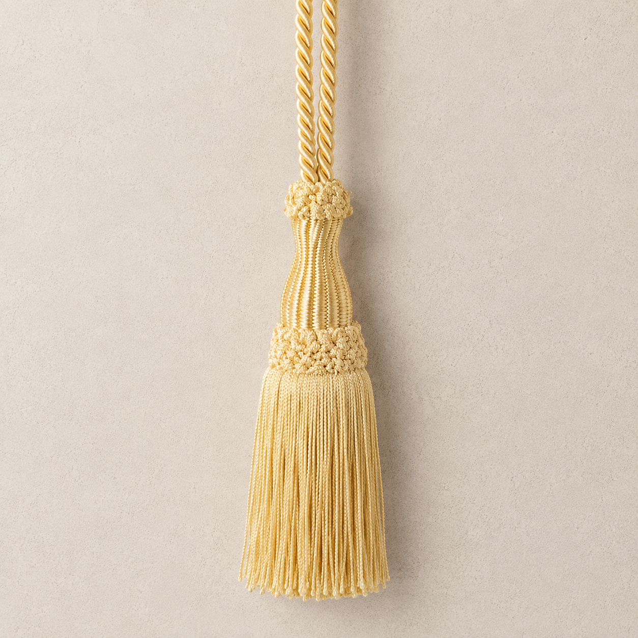 Vintage Tassel Light Gold