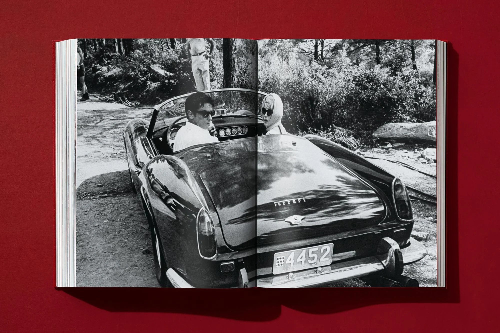Ferrari - Book by Allievi, Pino