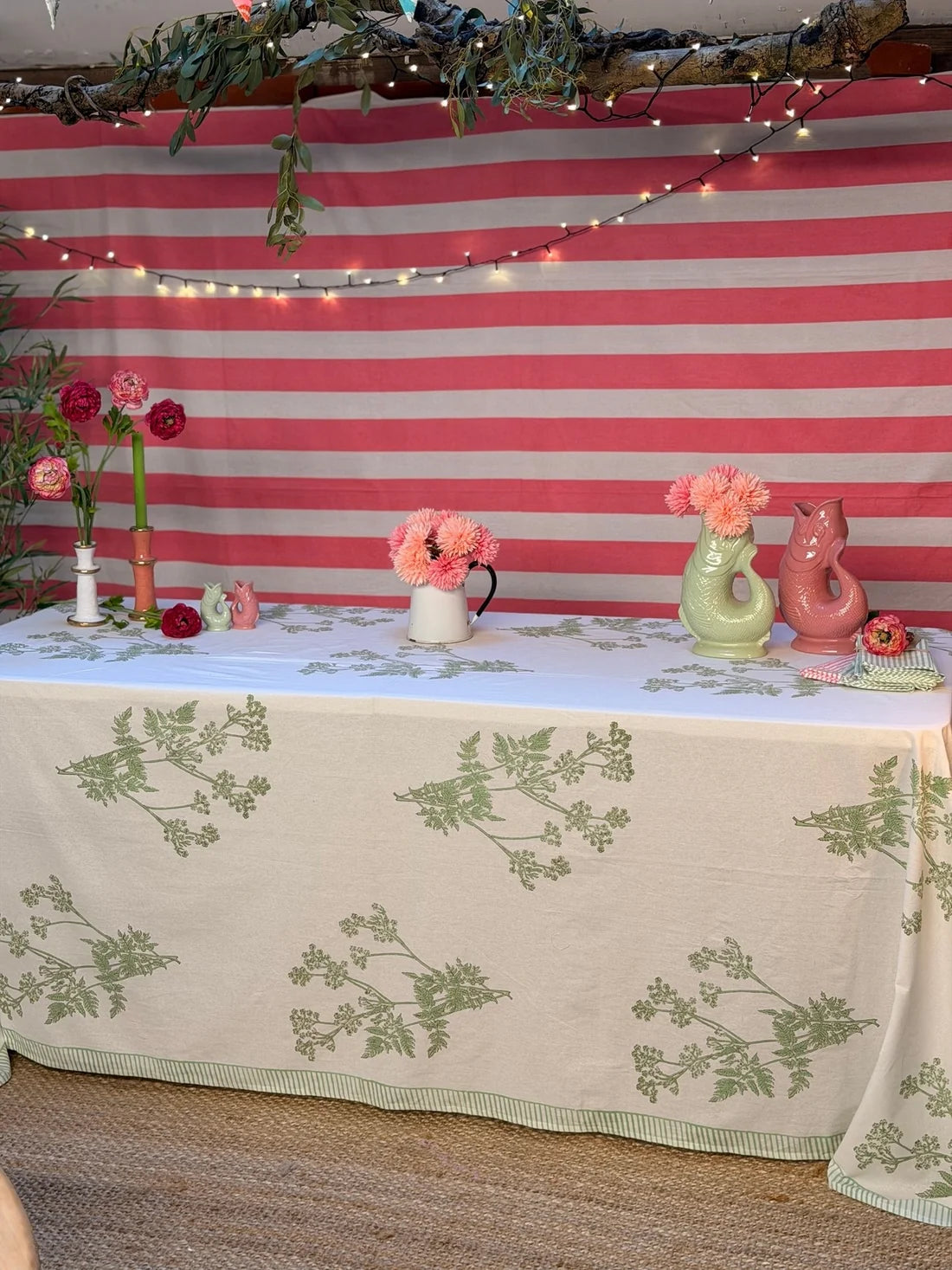 Sage Cow Parsley Tablecloth