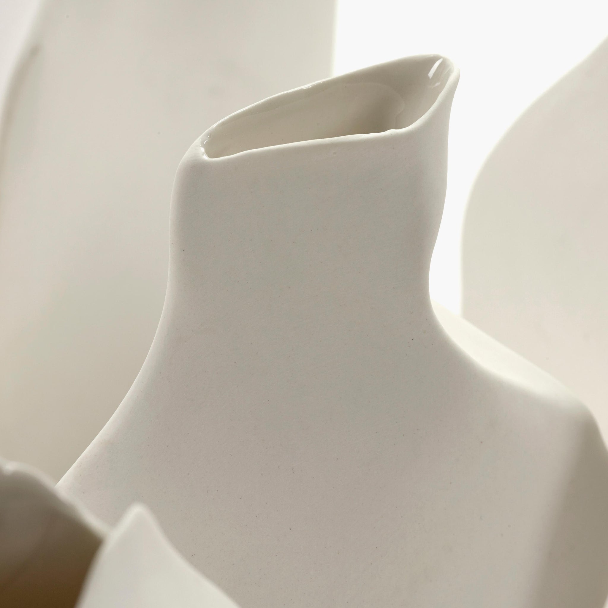 Vase N°5 White