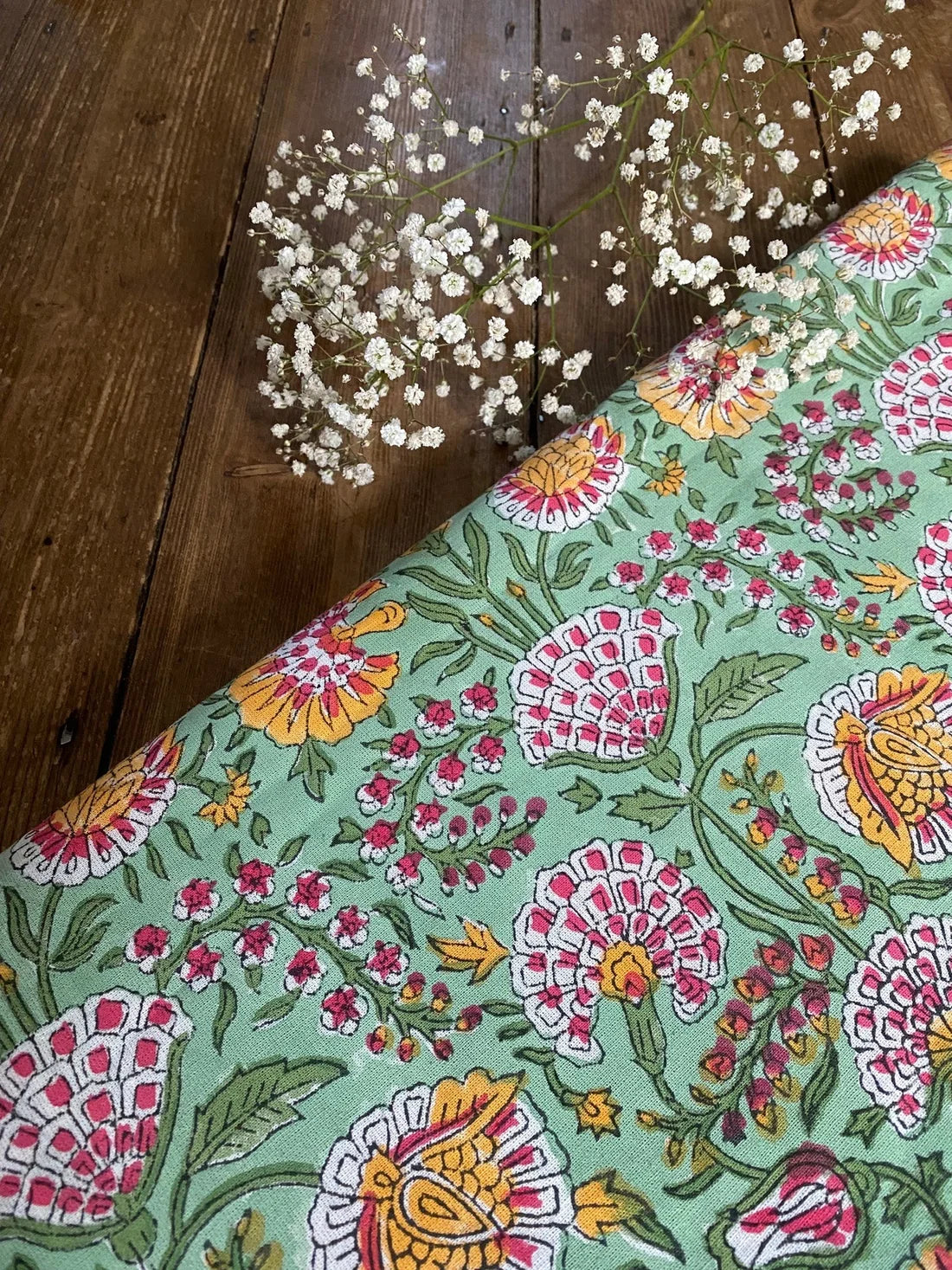 Green, Red and Yolk Floral Tablecloth, 3m