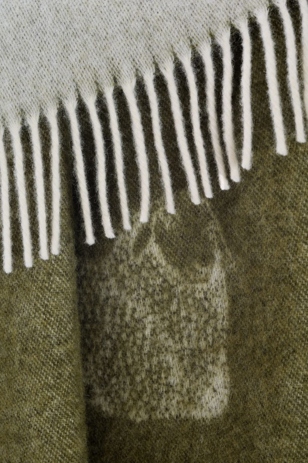 Moss Green Sheep Pure Wool Throw
