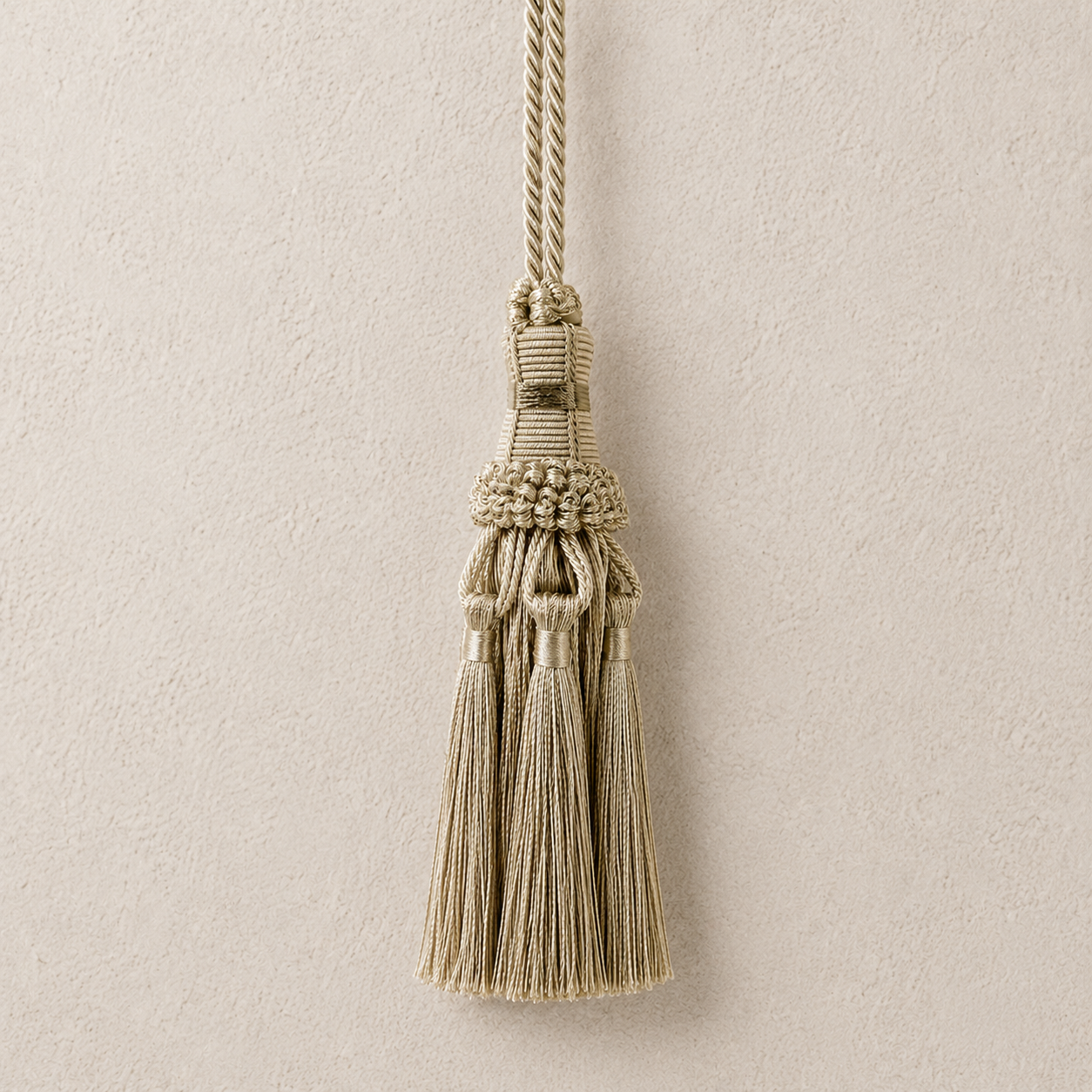 Tassel- Beige & Cream