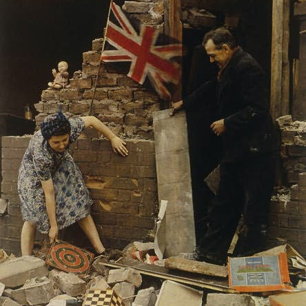 London. Portrait of a City - book by Golden, Reuel