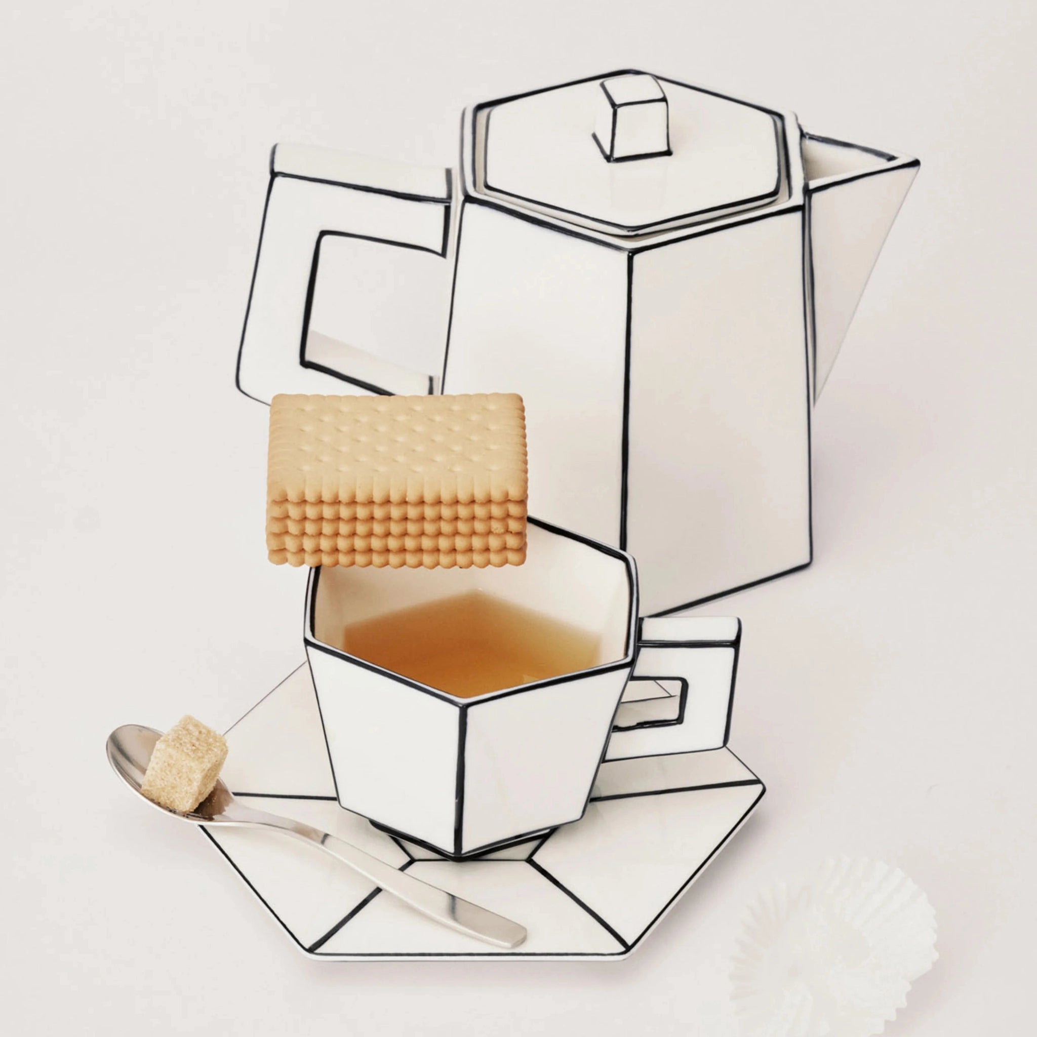 CAPPUCCINO CUP + SAUCER WHITE/BLACK