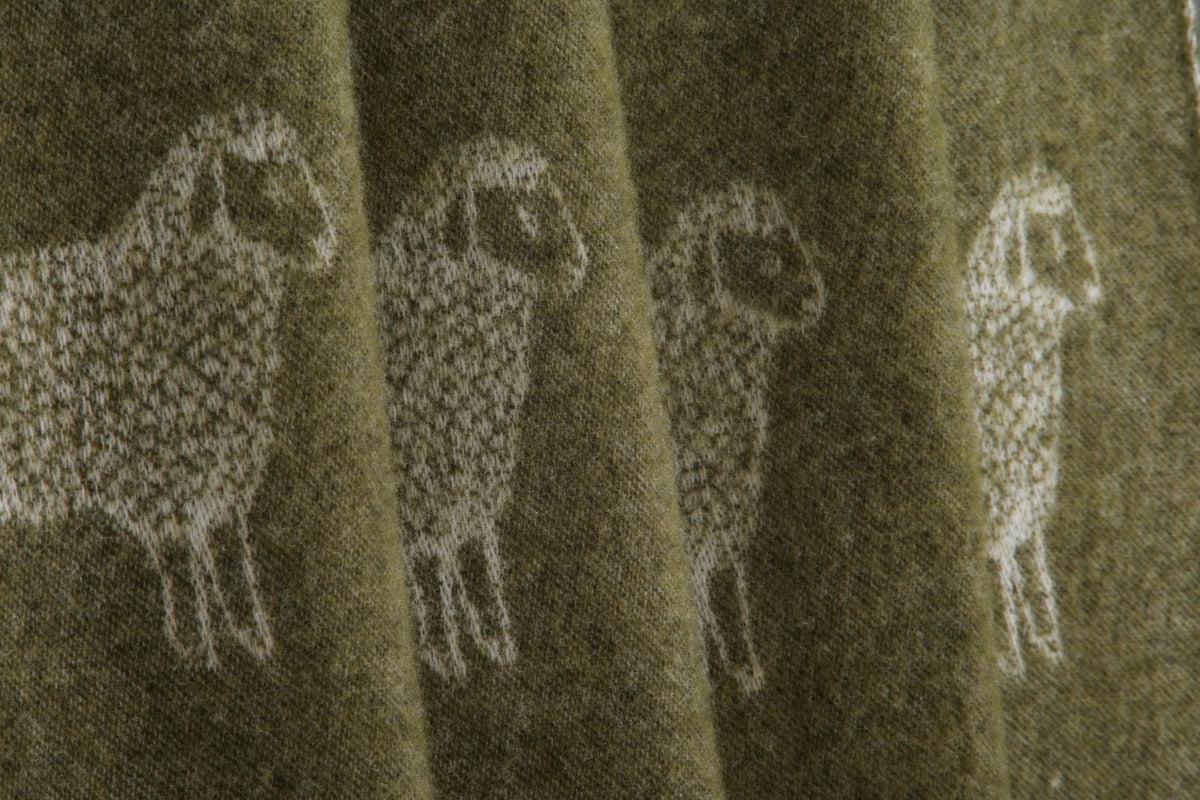 Moss Green Sheep Pure Wool Throw