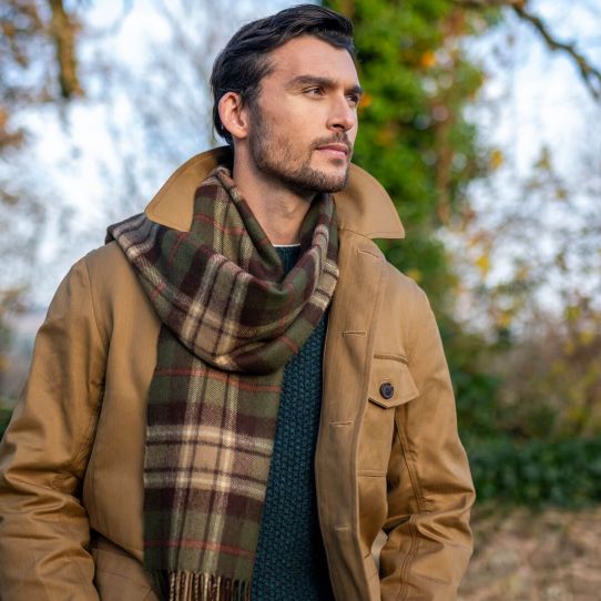 Darwin Scarf Macrae Hunting Olive