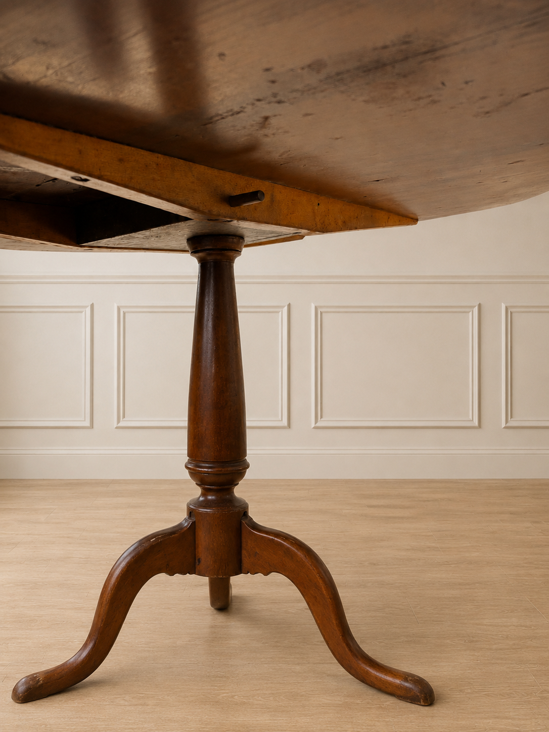 Vintage Round Oak Wood Table
