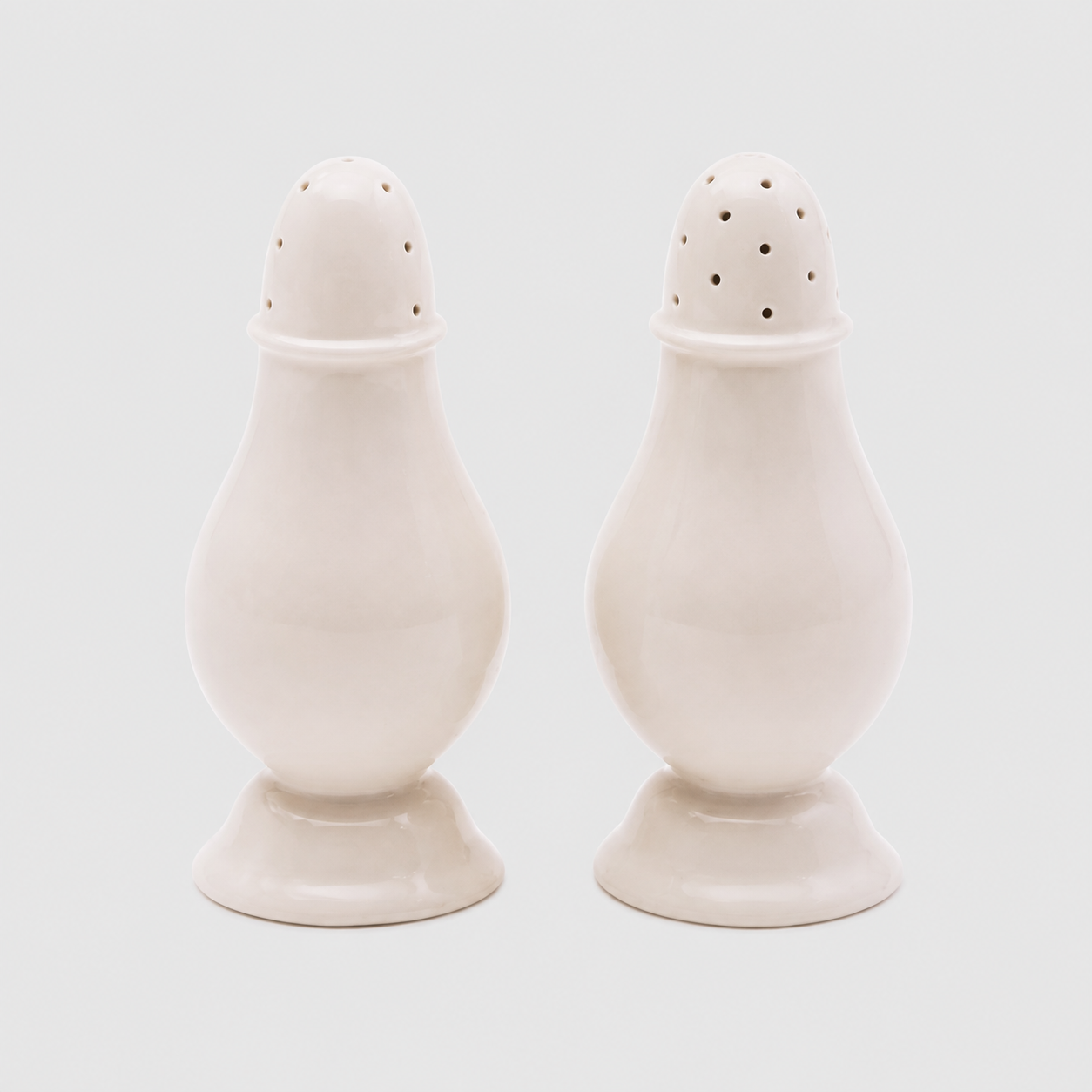Surrey Salt & Pepper Shaker